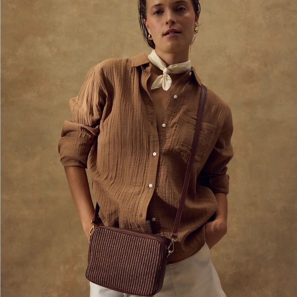 Quince Italian Leather & Raffia Crossbody - Picture 10 of 11
